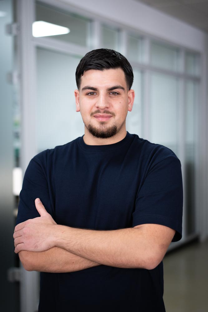 HS Gebäudedienstleistungen | Cleaning, Security, Facility Managament | Team – Mert KarabayarHS Gebäudedienstleistungen | Cleaning, Security, Facility Managament | Team – Mert Karabayar